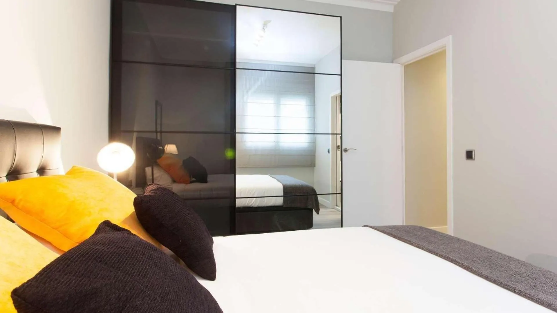 Bonito Apartamento Para 2 Barcelona 0*,  Spanien